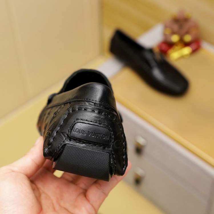 Picture of Louis Vuitton Shoes _SKULVsz38-45mnf081512218
